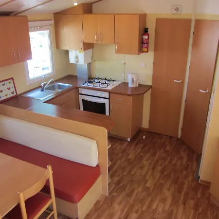Κάμπινγκ Thomas James Holidays Mobile Homes *